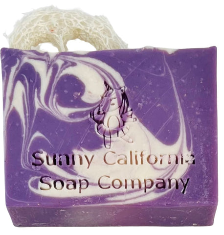 Exfoliating English Lavender Goat Milk Soap